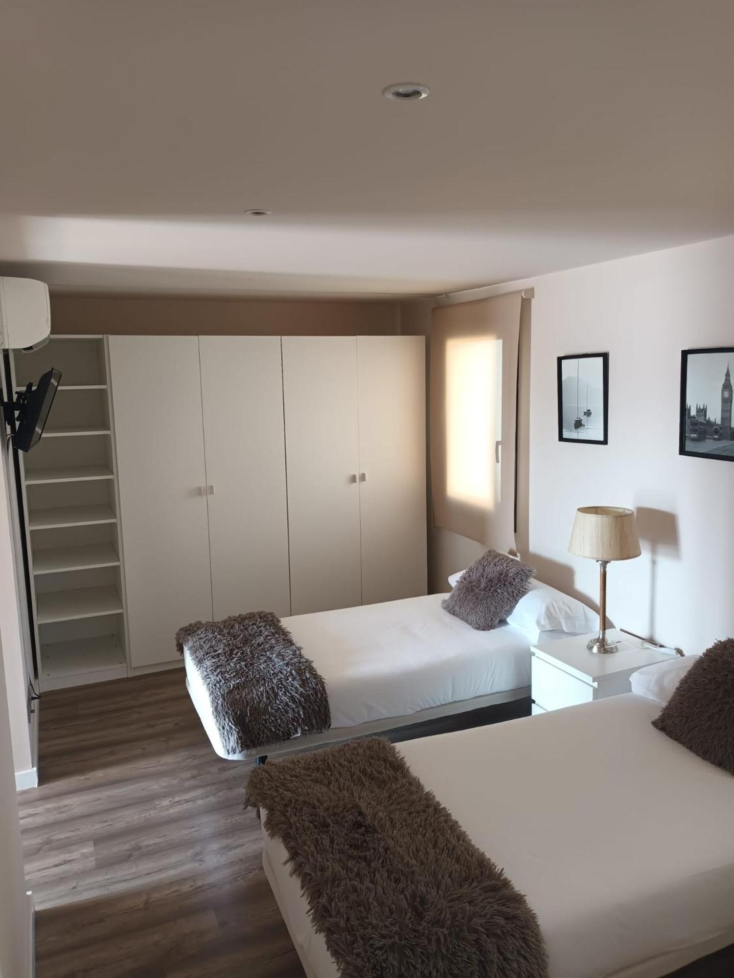 Hotel Monegal Barcelona Quarto foto
